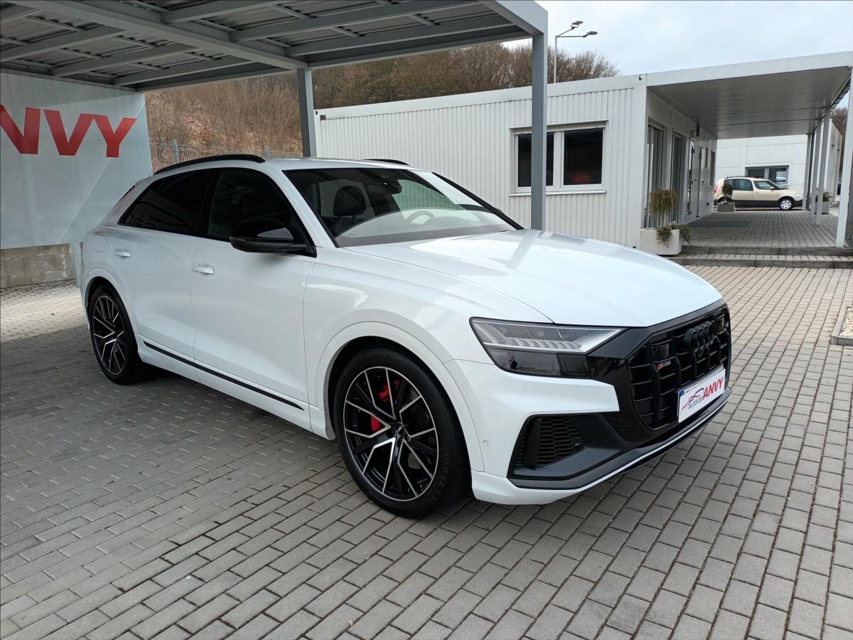 Audi SQ8 SUV / Terénní 4,0 l 320 kw