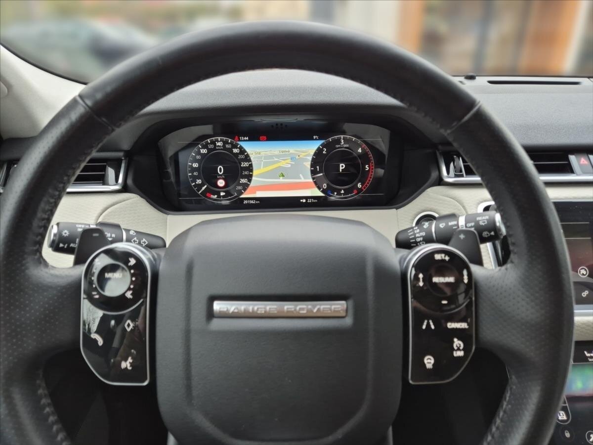 Land Rover Range Rover Velar SUV 3,0 l 221 kw