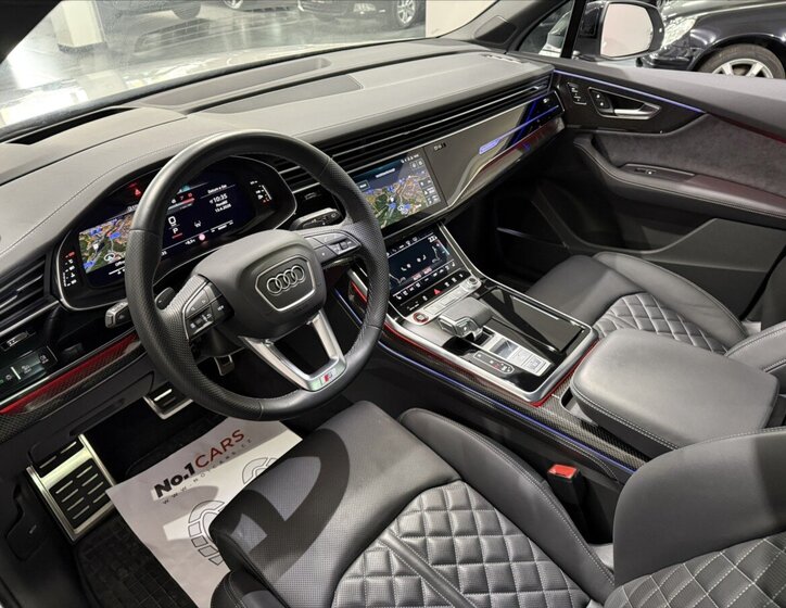 Audi SQ7 SUV / Terénní 4,0 l 373 kw