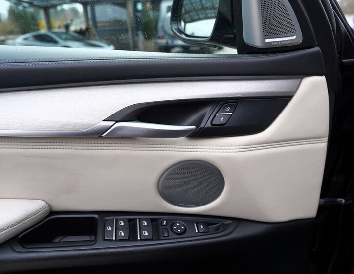 BMW X6 SUV / Terénní 3,0 l 280 kw