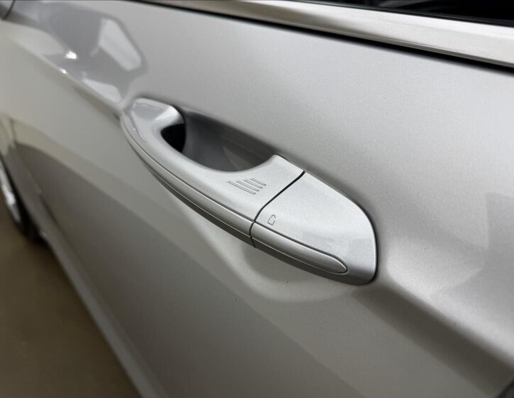 Ford Mondeo Kombi 2,0 l 110 kw