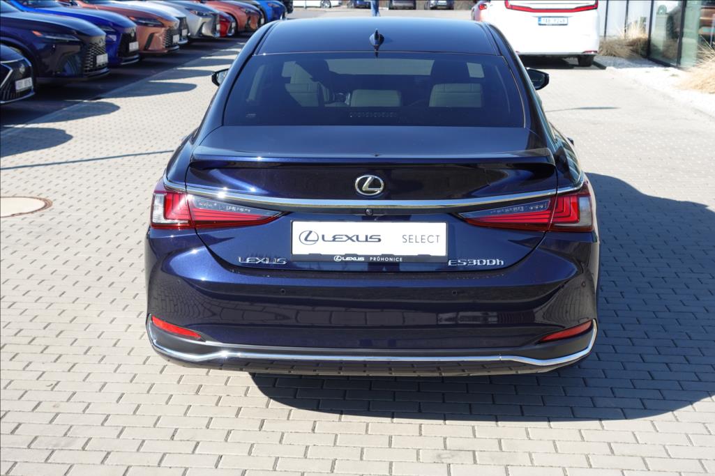 Lexus ES 300h