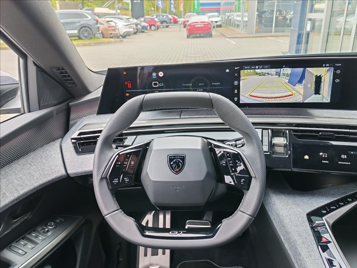 Peugeot 5008 SUV / Terénní 1,2 l 107 kw