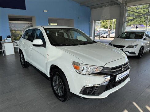 Mitsubishi ASX SUV / Terénní 1,6 l 86 kw