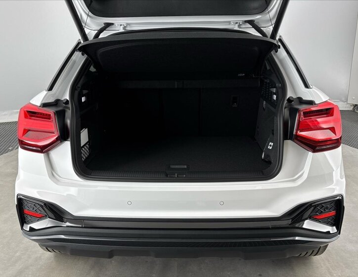 Audi Q2 SUV / Terénní 1,5 l 110 kw