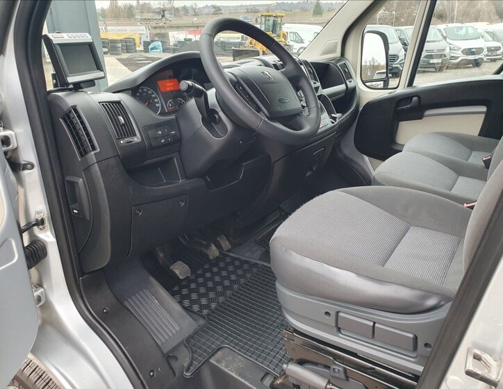 Peugeot Boxer 7