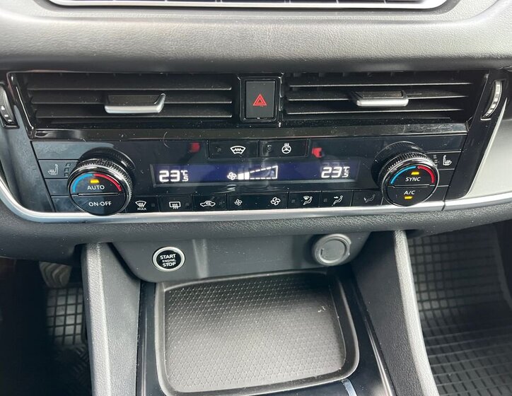 Nissan Qashqai SUV 1,3 l 116 kw