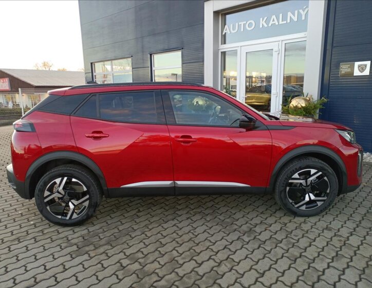 Peugeot 2008 SUV 1,2 l 74 kw