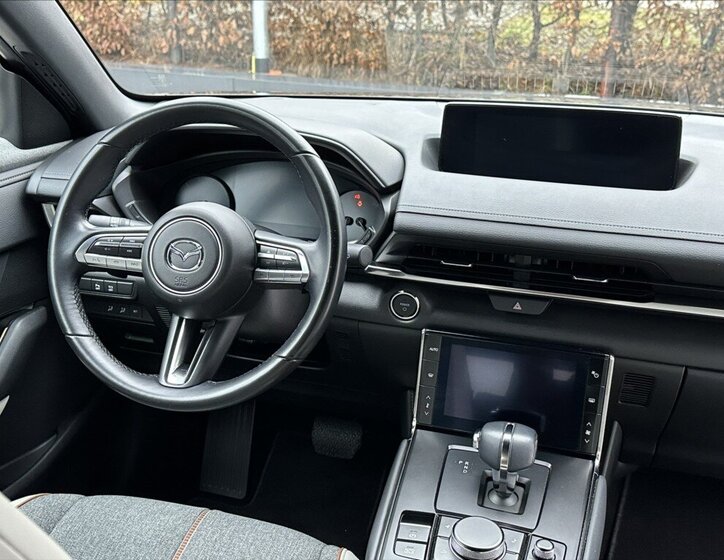 Mazda MX-30 SUV / Terénní 0,0 107 kw