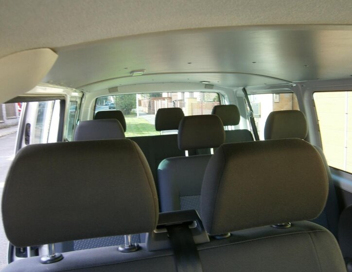 Volkswagen Transporter Kombi 2,0 l 75 kw