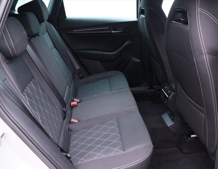 Škoda Karoq SUV / Terénní 2,0 l 110 kw