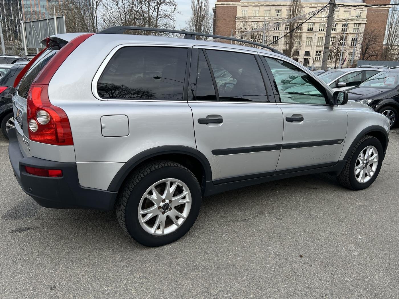 Volvo XC90 SUV / Terénní 2,4 l 120 kw
