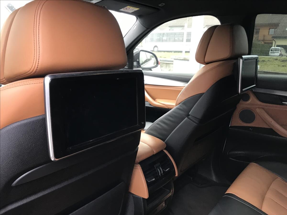 BMW X6 Sedan / Limuzína 3,0 l 190 kw