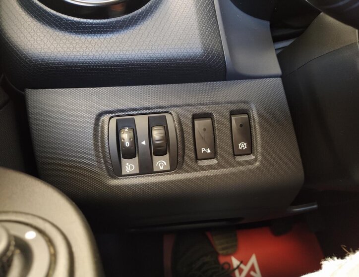 Renault Clio Kombi 898,0 66 kw