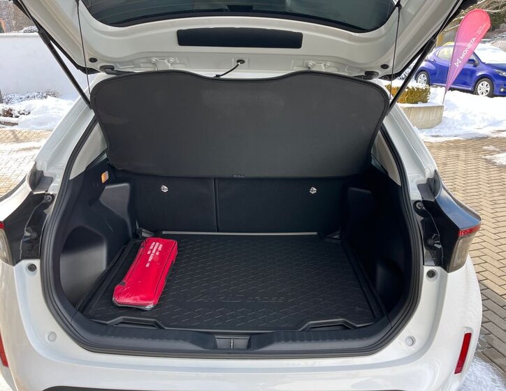 Toyota Yaris Cross SUV 1,5 l 68 kw