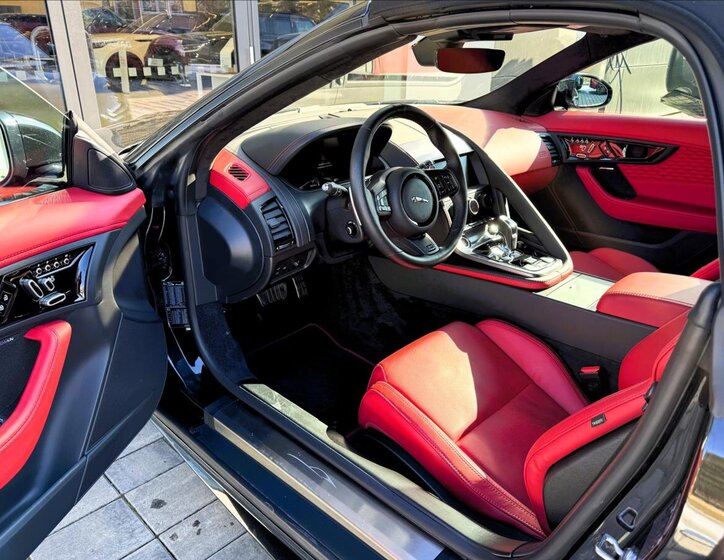 Jaguar F-Type Kabriolet 5,0 l 423 kw