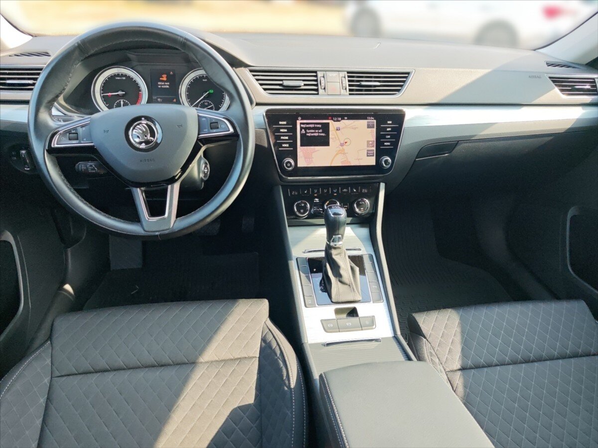 Škoda Superb Liftback 2,0 l 110 kw