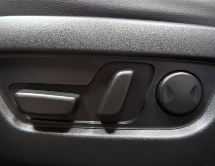 Mazda CX-60 SUV / Terénní 3,3 l 187 kw