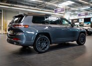 Jeep Grand Cherokee 8