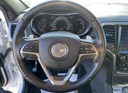 Jeep Grand Cherokee 16