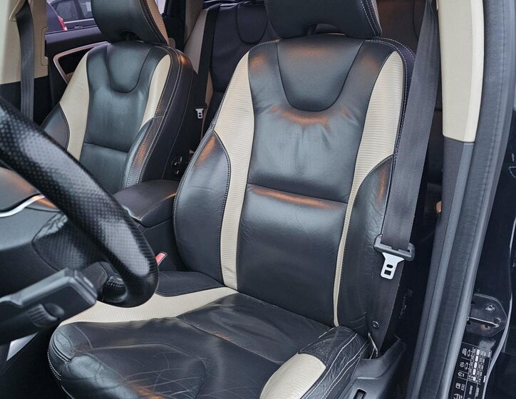 Volvo XC60 SUV 3,0 l 224 kw