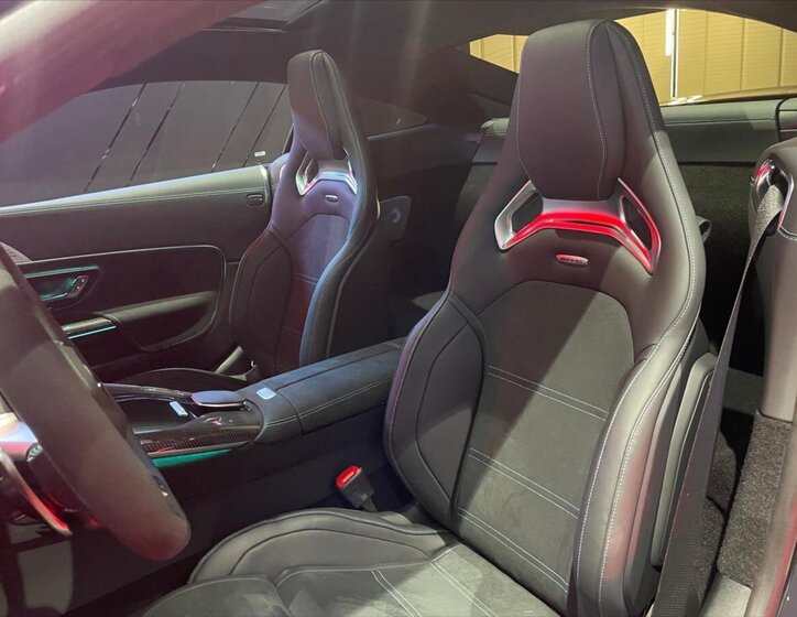 Mercedes-Benz AMG GT Kupé 4,0 l 450 kw