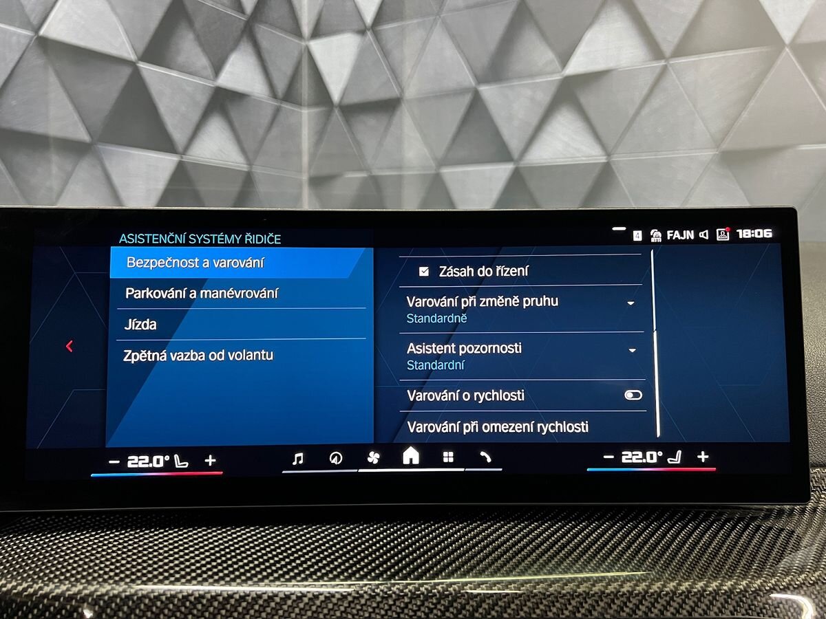 BMW M3 Sedan / Limuzína 3,0 l 390 kw