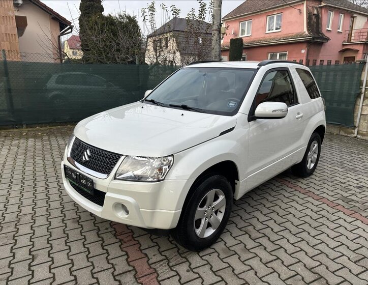 Suzuki Grand Vitara 9