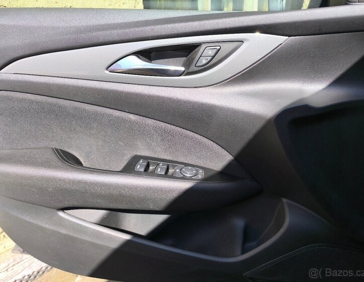 Opel Insignia Kombi 0,0 125 kw