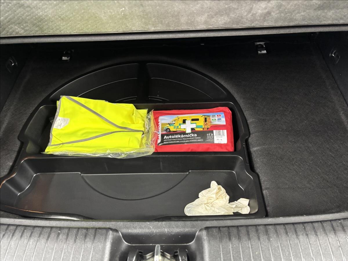 Hyundai ix20 Hatchback 1,6 l 91 kw