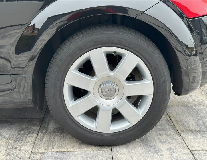 Audi TT Kabriolet 1,8 l 110 kw