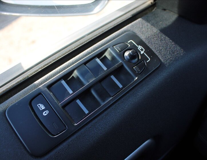 Land Rover Discovery Sport SUV / Terénní 2,0 l 110 kw