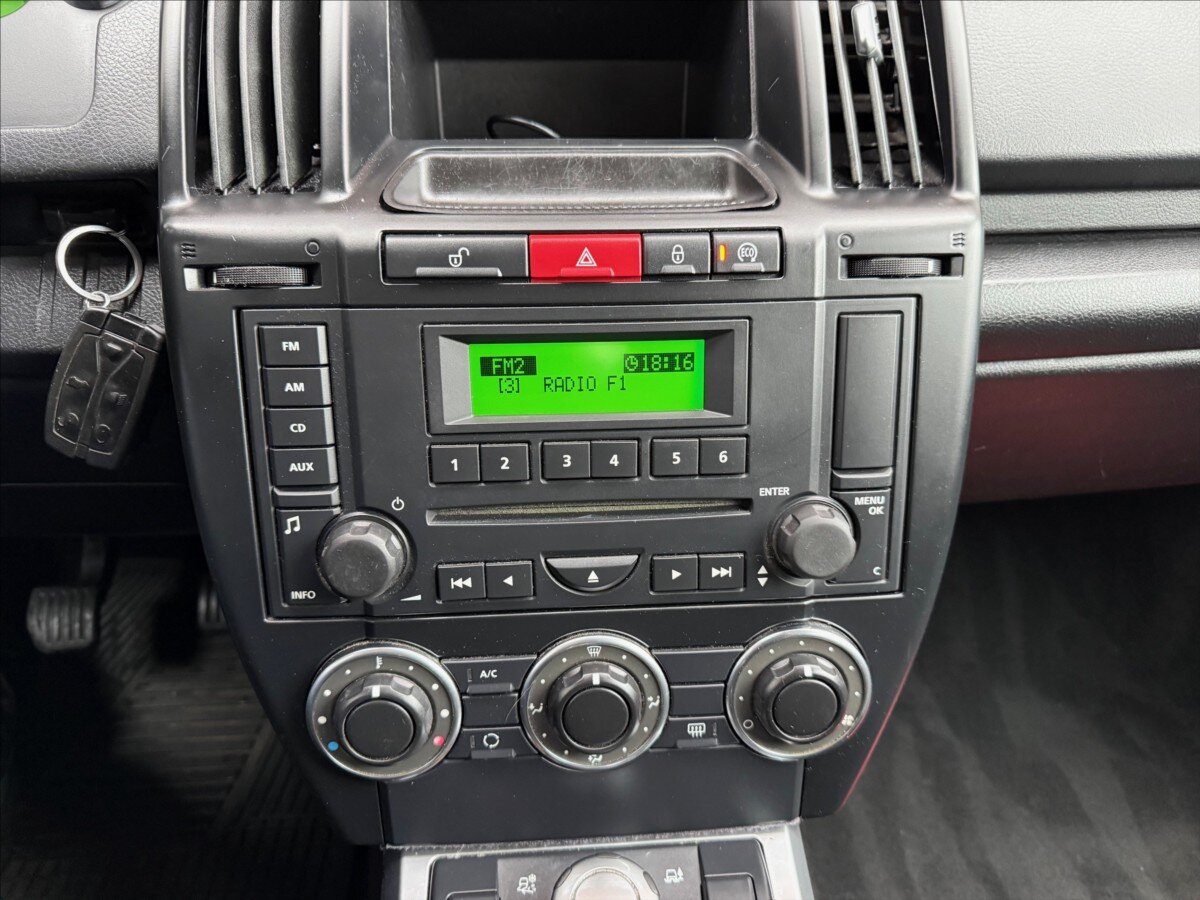 Land Rover Freelander SUV 2,2 l 110 kw