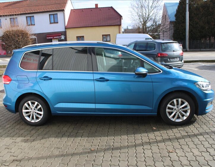 Volkswagen Touran SUV 1,4 l 110 kw