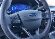 Ford Kuga Kombi 1,5 l 111 kw