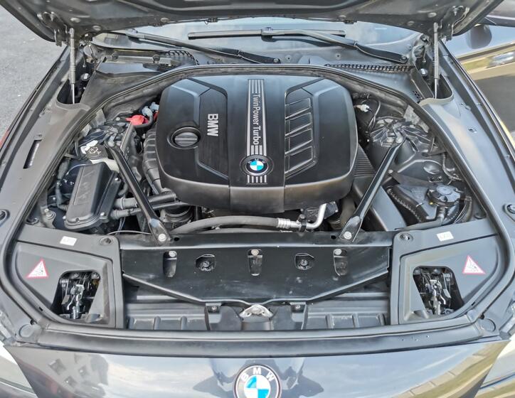 BMW Řada 5 Kombi 2,0 l 160 kw