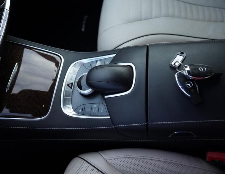 Mercedes-Benz Třídy S Sedan / Limuzína 3,0 l 190 kw