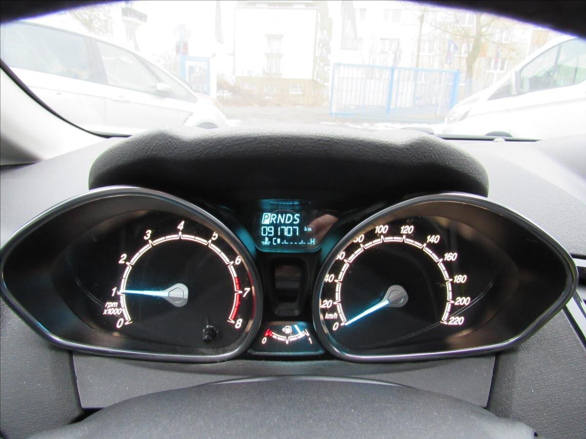 Ford Fiesta Hatchback 998,0 74 kw