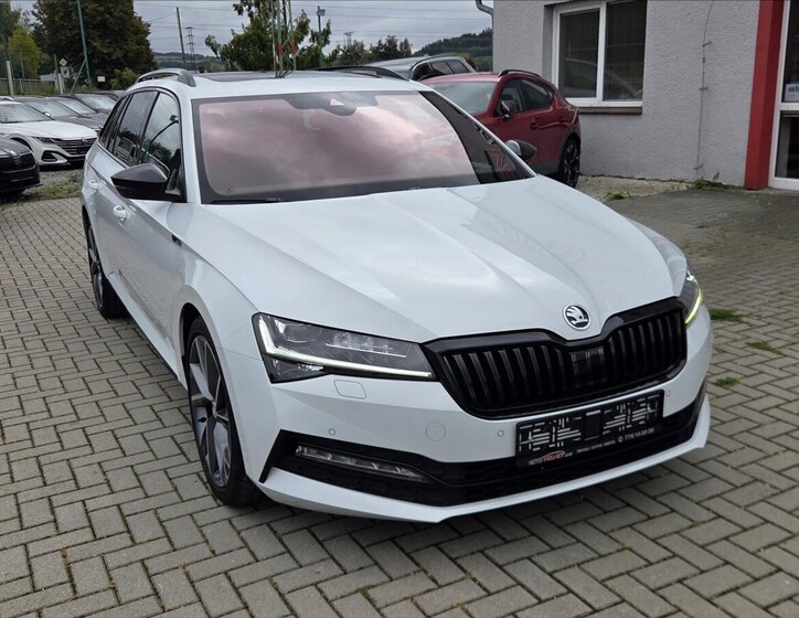 Škoda Superb 4