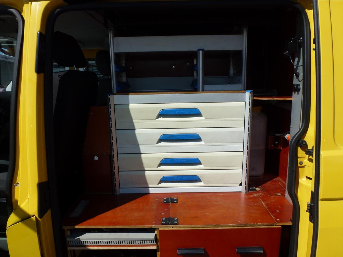 Volkswagen Transporter Skříň 2,0 l 84 kw