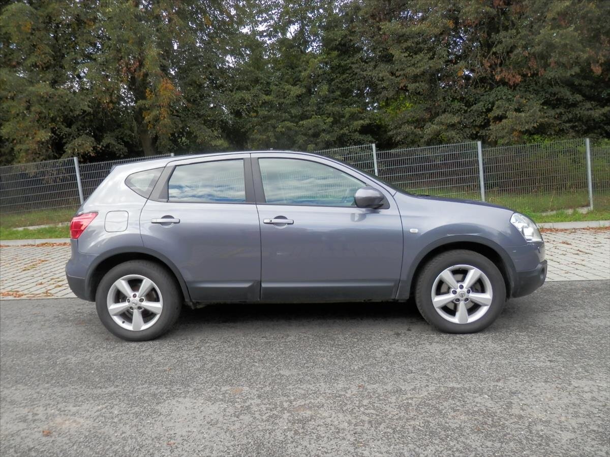 Nissan Qashqai Kombi 2,0 l 110 kw