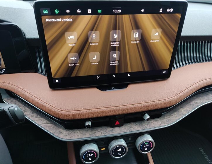 Škoda Superb Liftback 2,0 l 142 kw