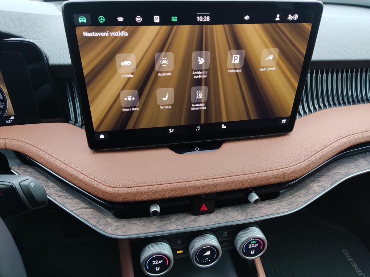 Škoda Superb Liftback 2,0 l 142 kw