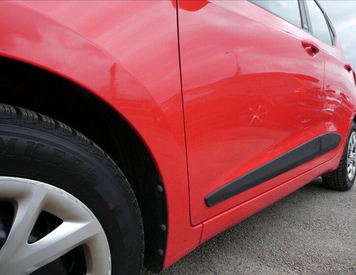 Hyundai i10 Hatchback 998,0 49 kw