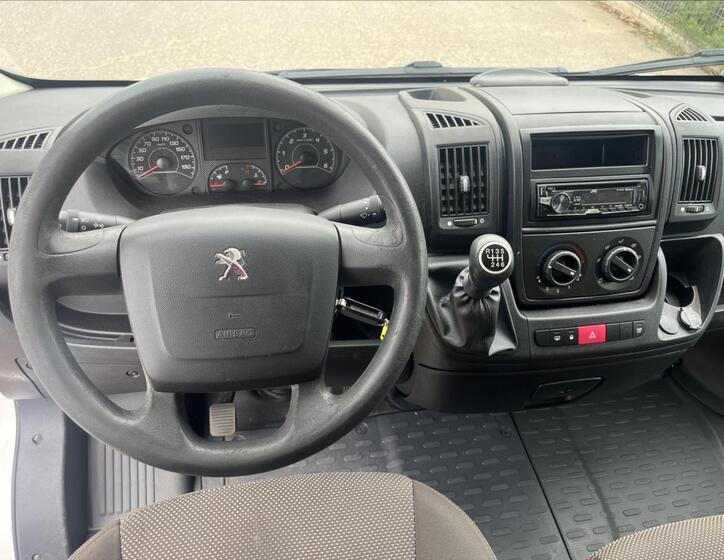 Peugeot Boxer 12