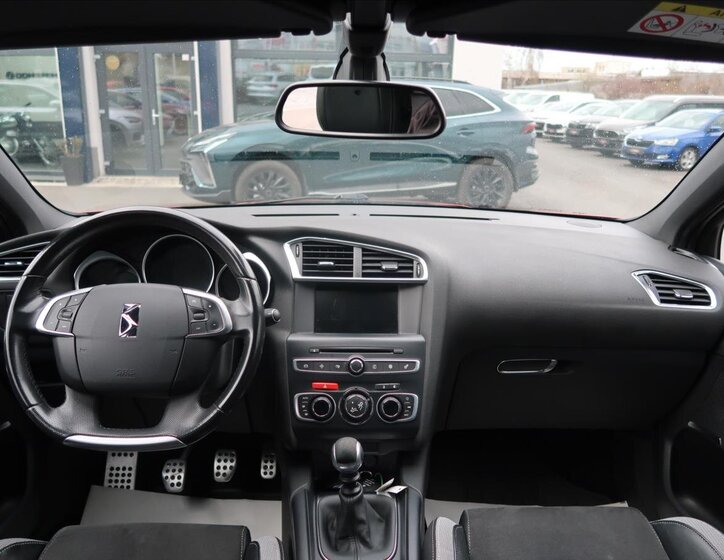 Citroën DS4 Hatchback 1,6 l 88 kw