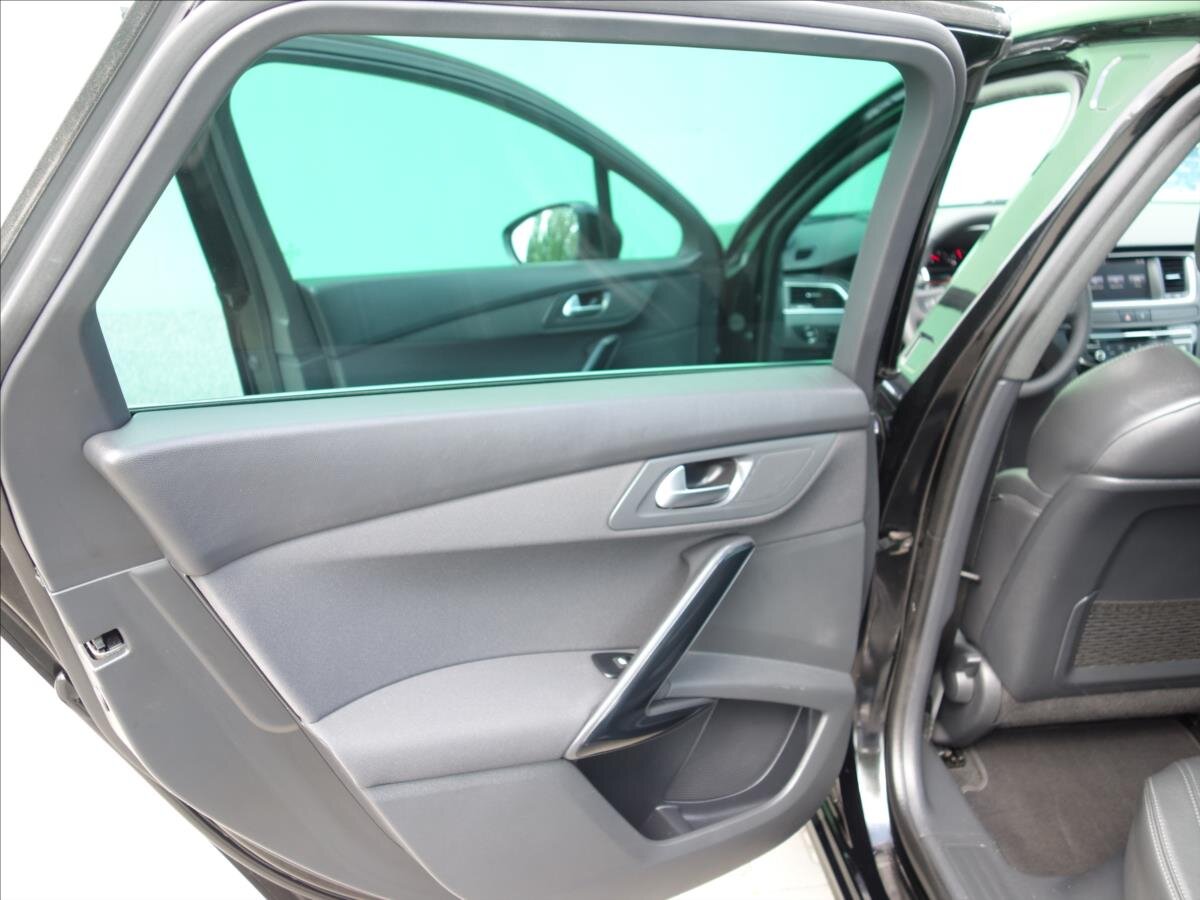 Peugeot 508 Kombi 2,0 l 133 kw