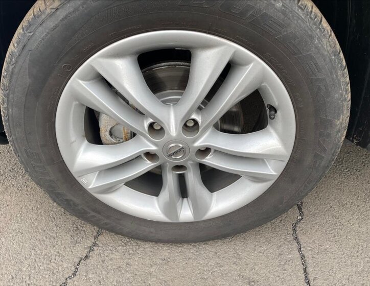 Nissan Qashqai SUV 2,0 l 110 kw