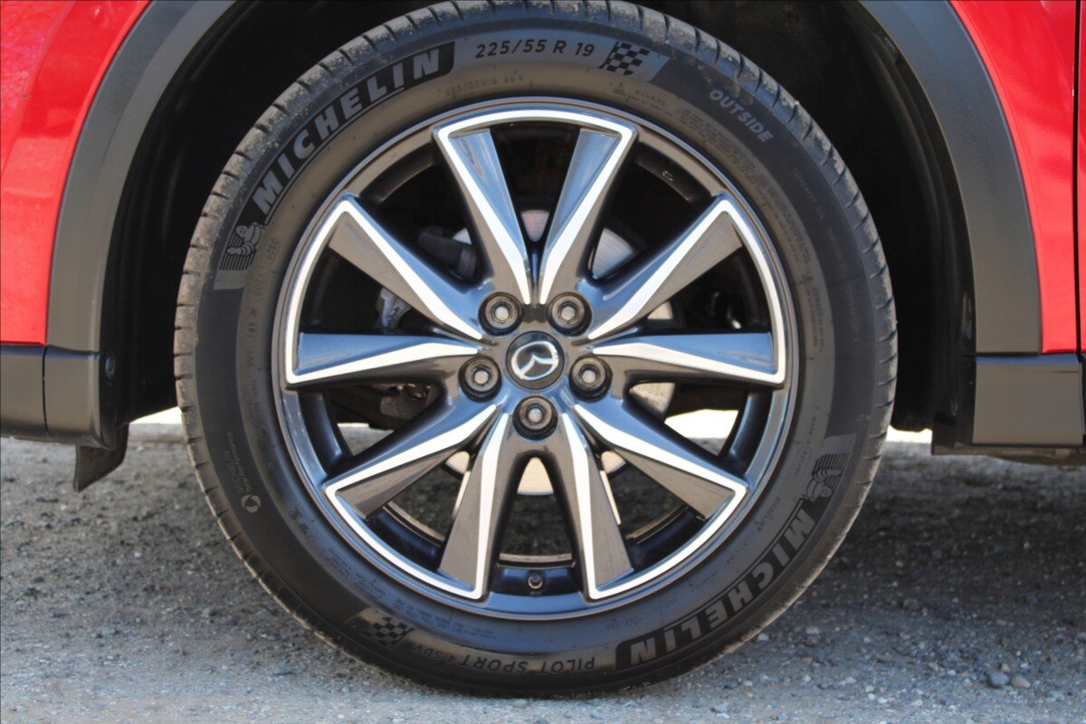 Mazda CX-5 SUV / Terénní 2,0 l 118 kw