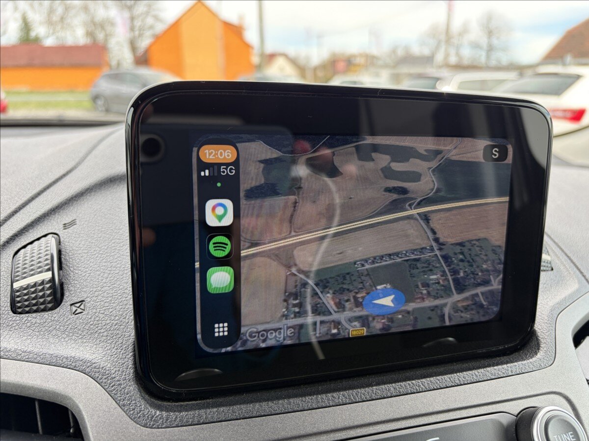 Ford Tourneo Connect Kombi 1,5 l 88 kw